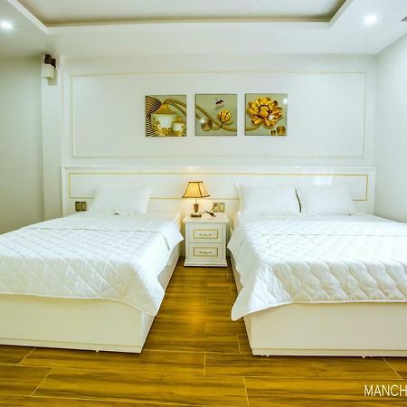 Manchester Hotel Ha Long Esterno foto