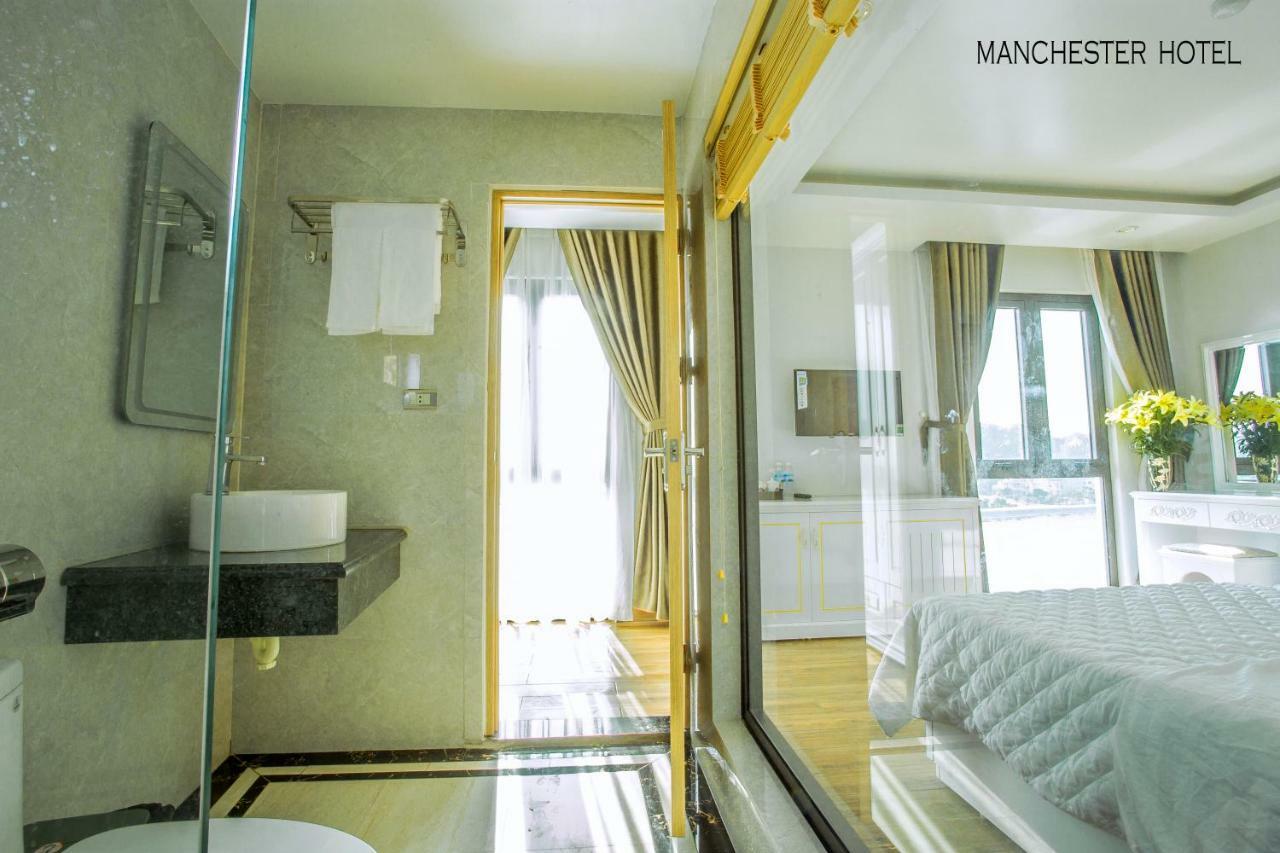 Manchester Hotel Ha Long Esterno foto