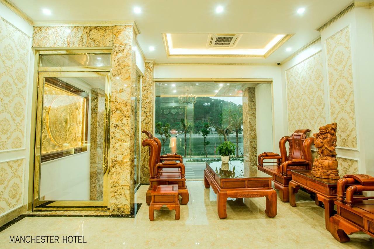 Manchester Hotel Ha Long Esterno foto