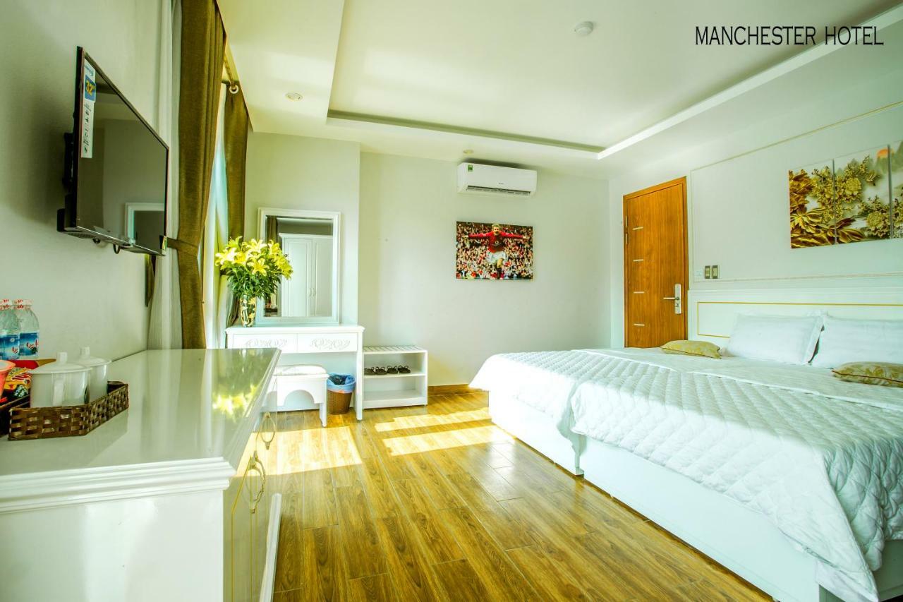 Manchester Hotel Ha Long Esterno foto